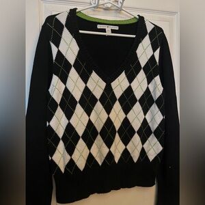 Black and white diamond Tommy Hilfiger sweater size lrg